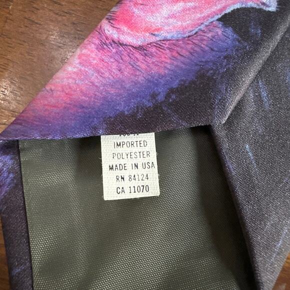 Harley-Davidson Pig Tie - Picture 3 of 5